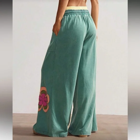 Flower patchwork pants wide leg green pink Floral Embroidered Wide-Leg Pants - Picture 6 of 6
